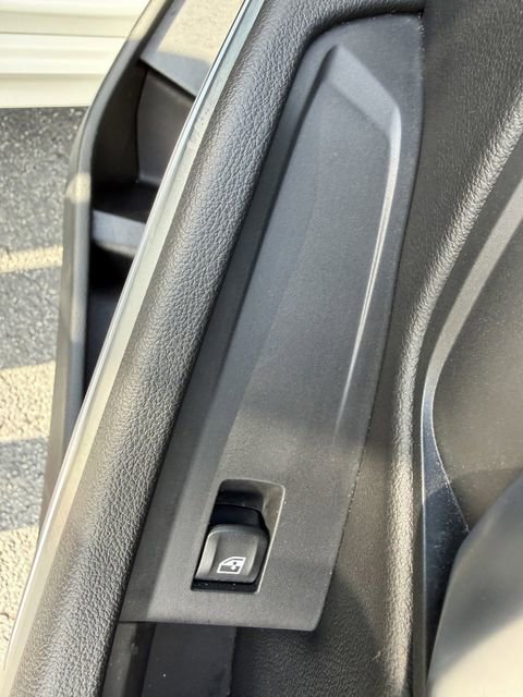 Used 2023 BMW 330i Sedan w/ Driving Assistance Package RWD image 37