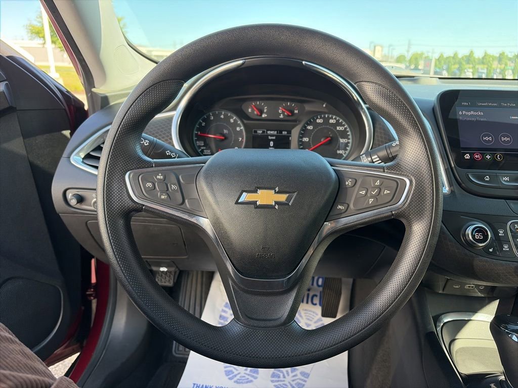 Used 2019 Chevrolet Malibu LT w/ Driver Confidence Package FWD image 7