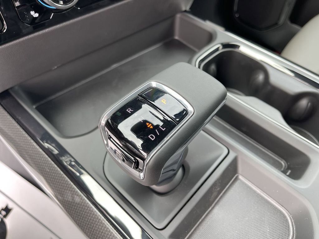 New 2026 Chevrolet Silverado 1500 ZR2 w/ Dark Appearance Package AWD/4WD image 19