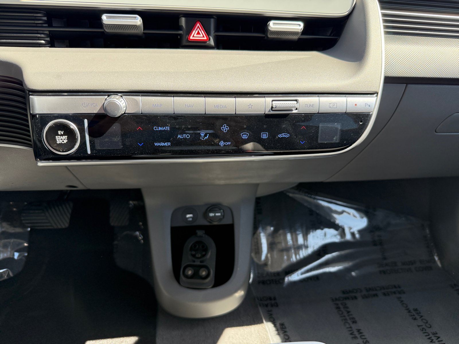 Certified 2024 Hyundai Ioniq 5 SEL RWD image 13