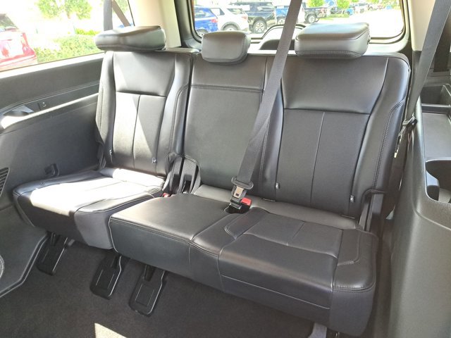 Certified 2024 Ford Expedition Max XLT image 13