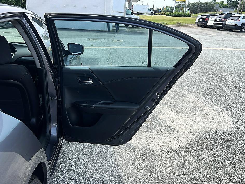 Used 2014 Honda Accord Sport image 28