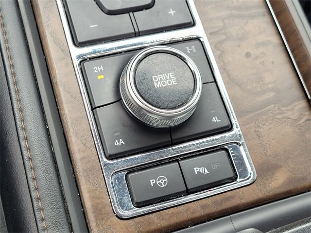 Used 2019 Ford Expedition Max Platinum image 30