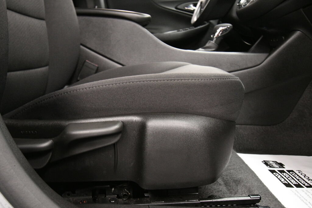 Used 2024 Chevrolet Malibu LT FWD image 25