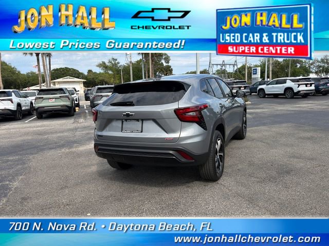 Used 2025 Chevrolet Trax RS w/ Driver Confidence Package FWD image 10