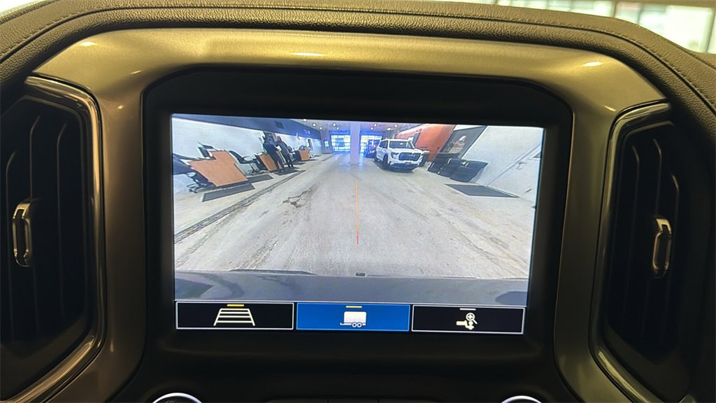 Used 2020 Chevrolet Silverado 1500 LT w/ All-Star Edition image 35