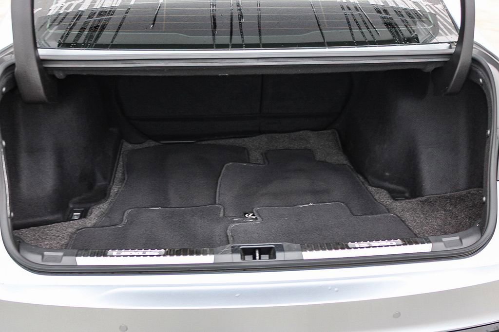 Used 2024 Lexus IS 350 F Sport RWD image 26