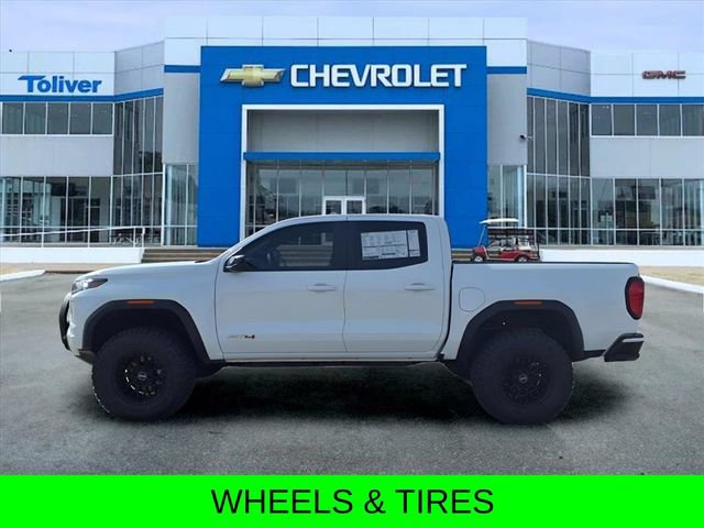 Used 2026 GMC Canyon AT4 w/ Off-Road Front Bumper Package AWD/4WD image 4