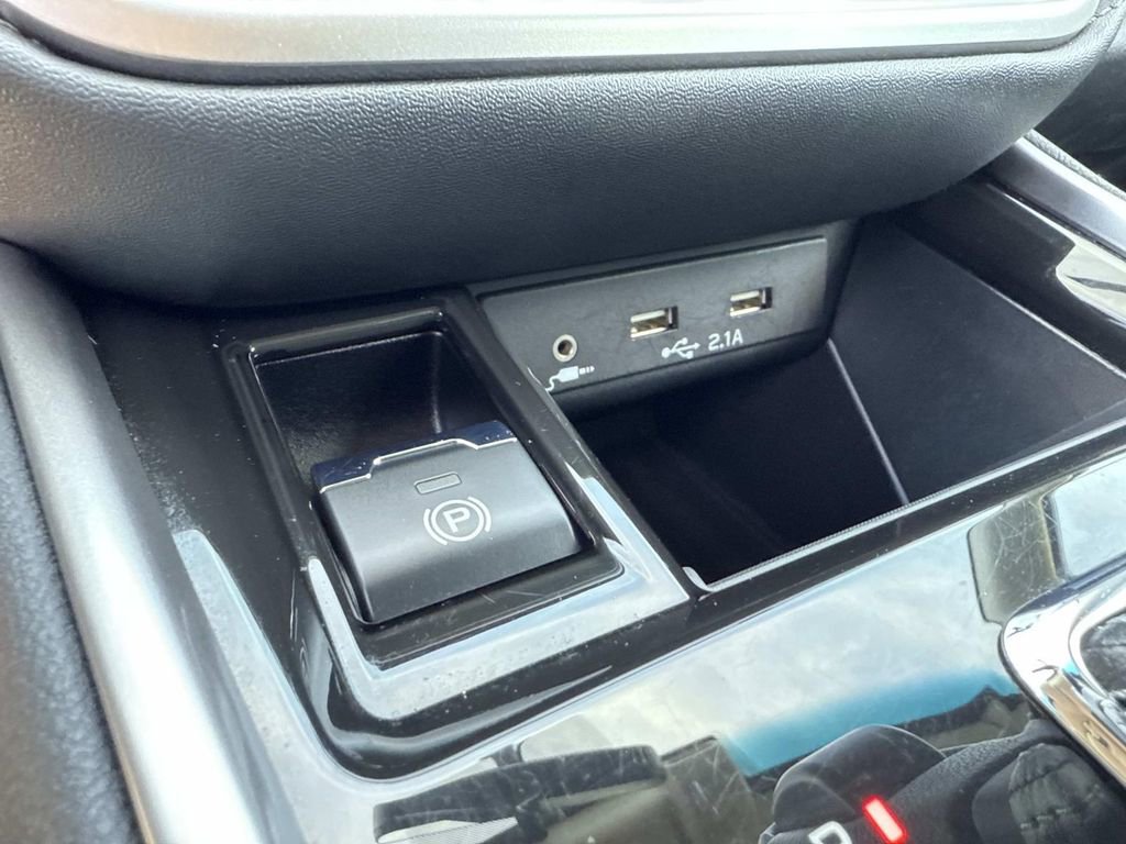 Used 2020 Subaru Outback Premium w/ Popular Package #1 image 32