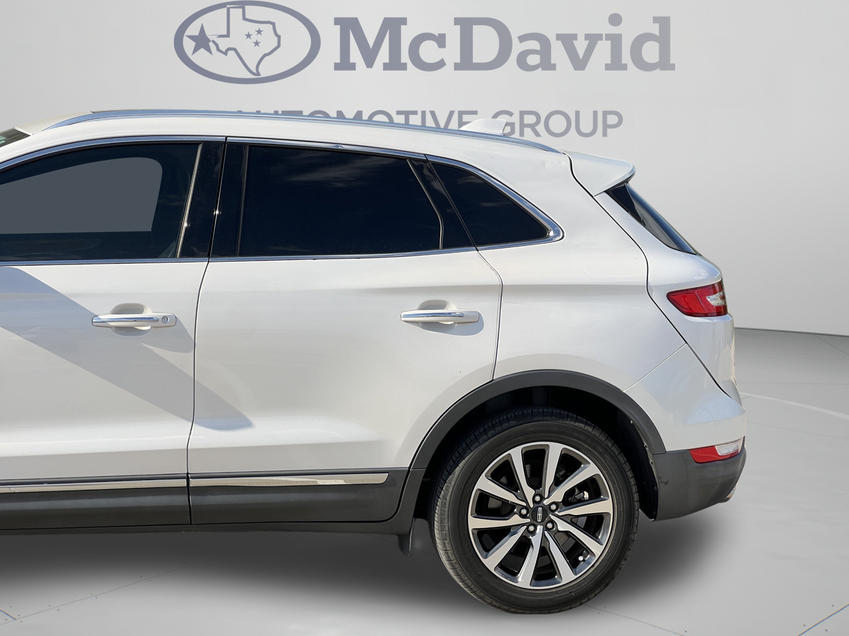 Used 2019 Lincoln MKC Reserve w/ MKC Climate Package FWD image 31