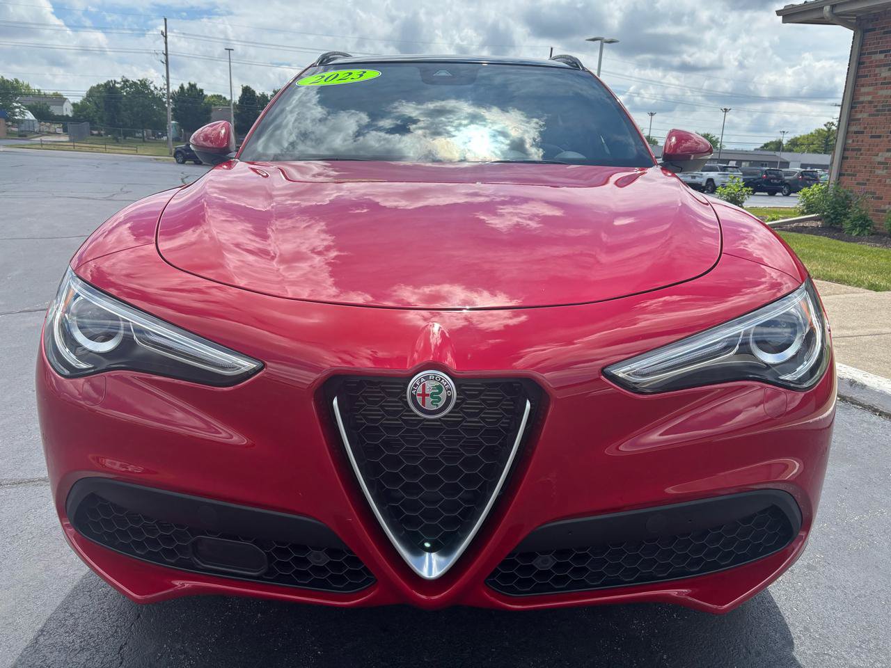 Used 2023 Alfa Romeo Stelvio Ti AWD/4WD image 8