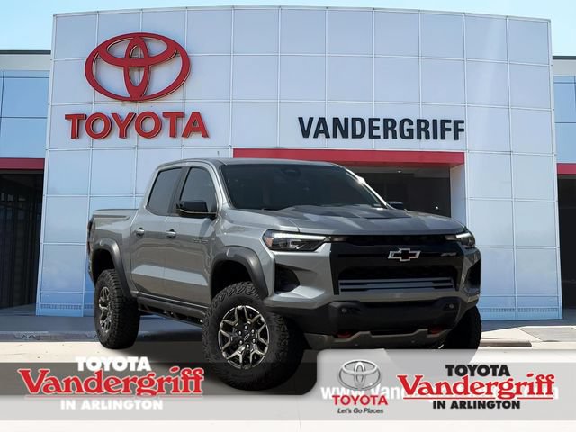 Used 2024 Chevrolet Colorado ZR2 AWD/4WD video 1