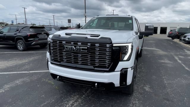New 2026 GMC Sierra 2500 Denali Ultimate w/ Max Trailering Package AWD/4WD image 5