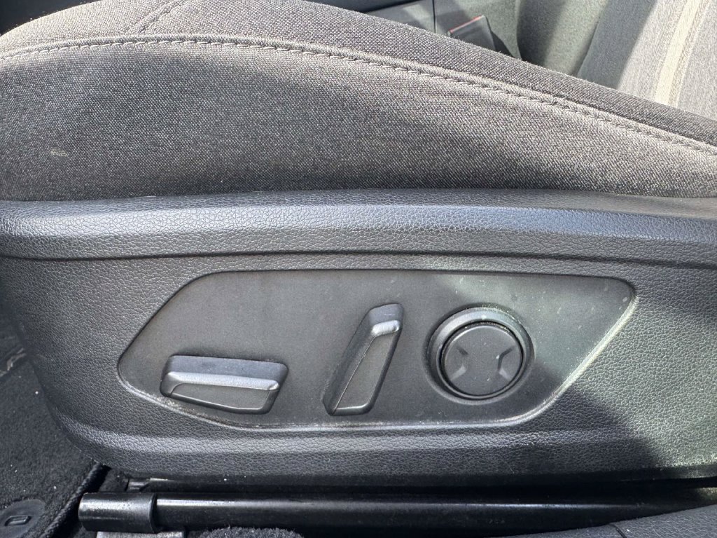 Used 2020 Hyundai Sonata SEL w/ Convenience Package FWD image 18