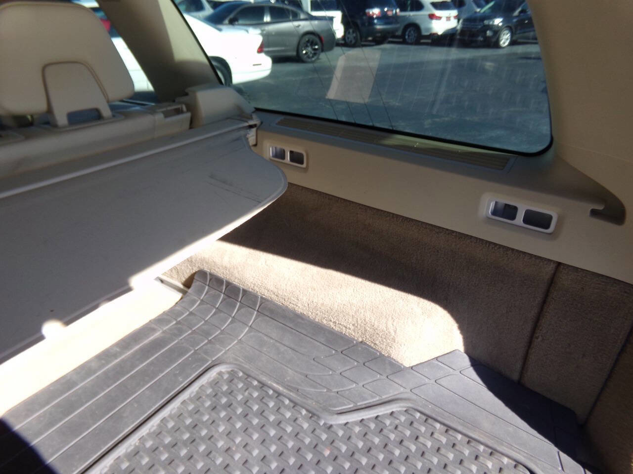 Used 2014 Volvo XC70 3.2 w/ Climate Package image 22