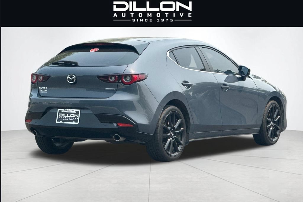 Used 2022 MAZDA MAZDA3 s FWD image 4