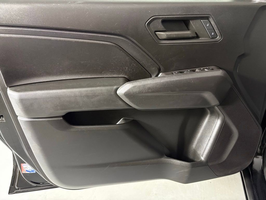 Used 2023 Chevrolet Colorado W/T image 15