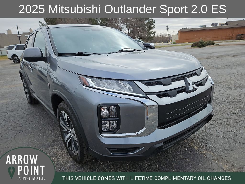 Used 2025 Mitsubishi Outlander Sport ES image 2
