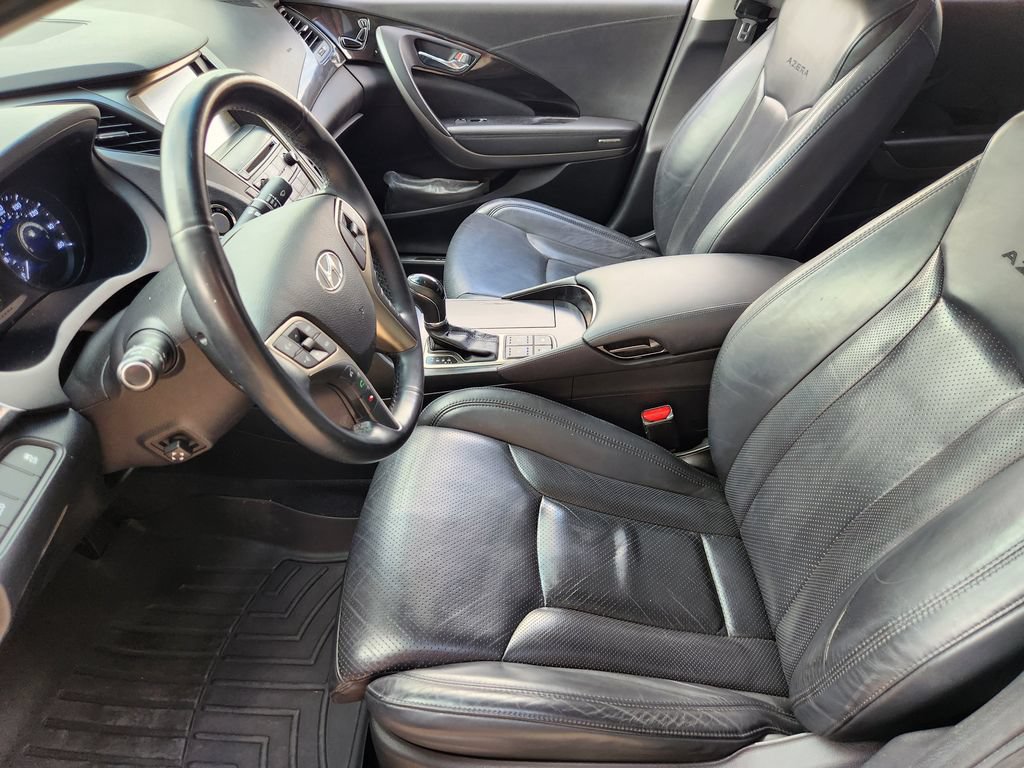 Used 2014 Hyundai Azera Limited w/ Option Group 02 FWD image 14