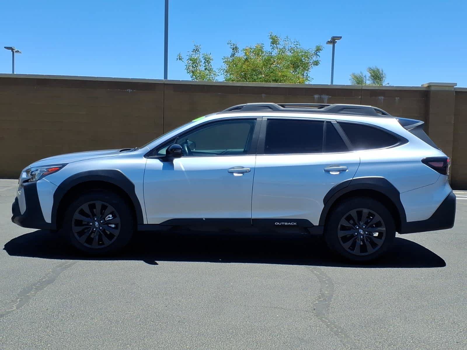 Certified 2025 Subaru Outback Onyx Edition AWD/4WD image 4