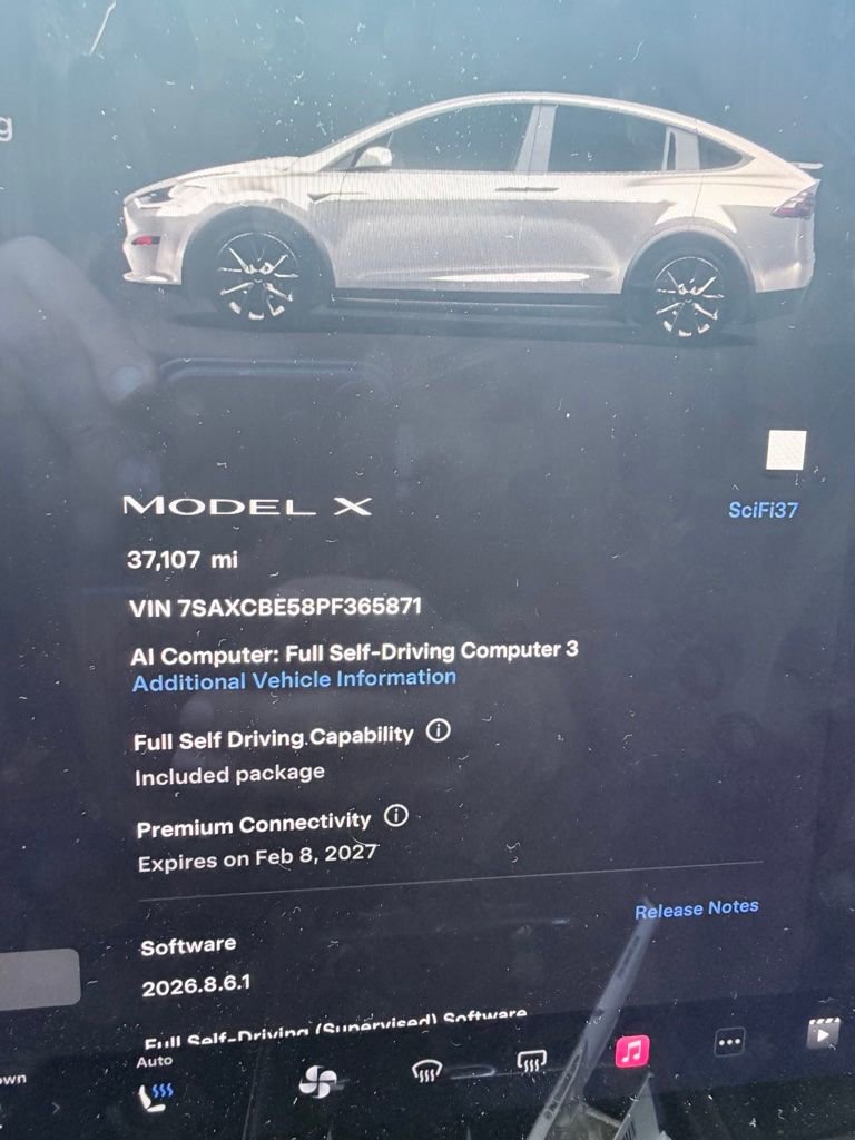 Used 2023 Tesla Model X AWD/4WD image 11