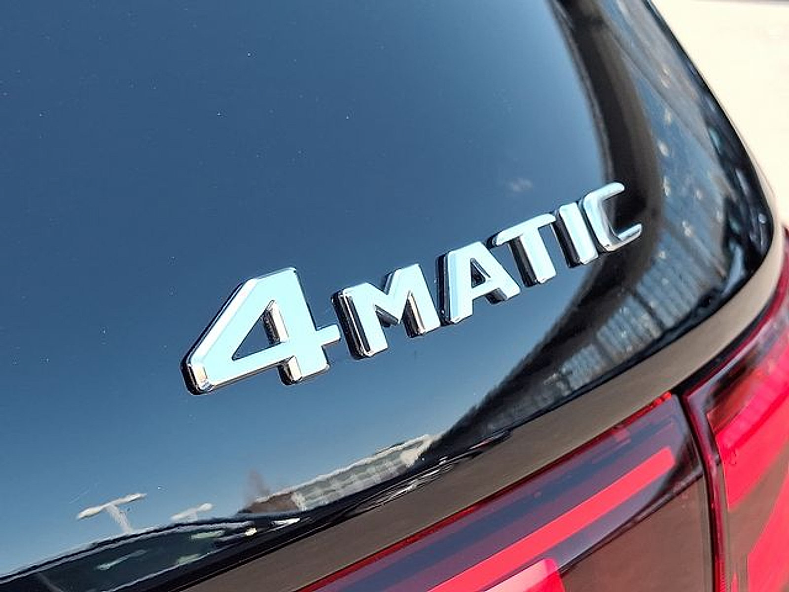 Used 2026 Mercedes-Benz GLB 250 4MATIC image 26