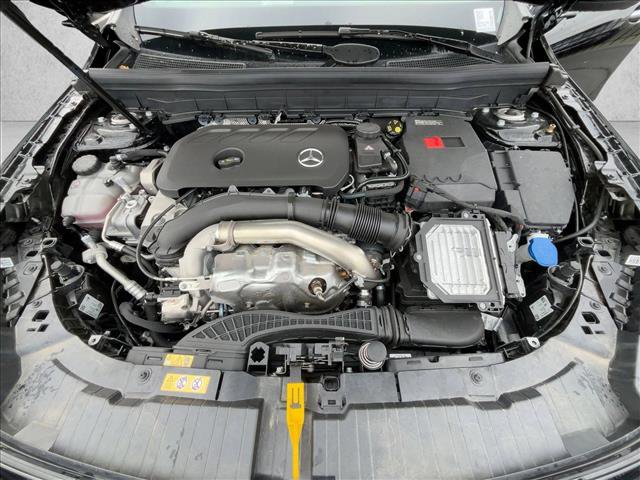 New 2026 Mercedes-Benz GLB 250 4MATIC image 16
