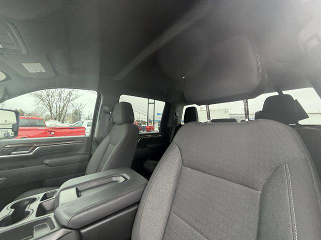 Used 2024 Chevrolet Silverado 2500 LT w/ Z71 Off-Road Package image 45