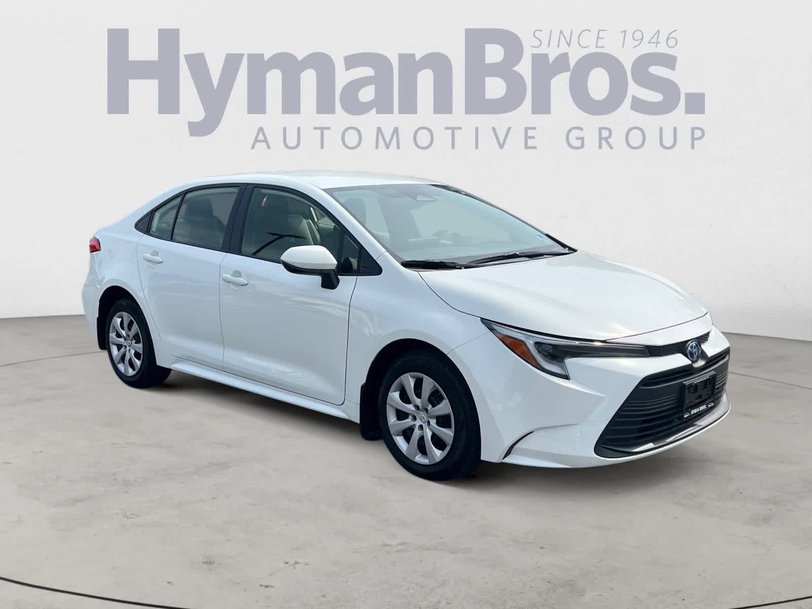 Used 2023 Toyota Corolla LE w/ Carpet Mat Package (TMS) FWD image 1