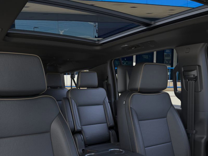 New 2026 Chevrolet Suburban Premier image 24