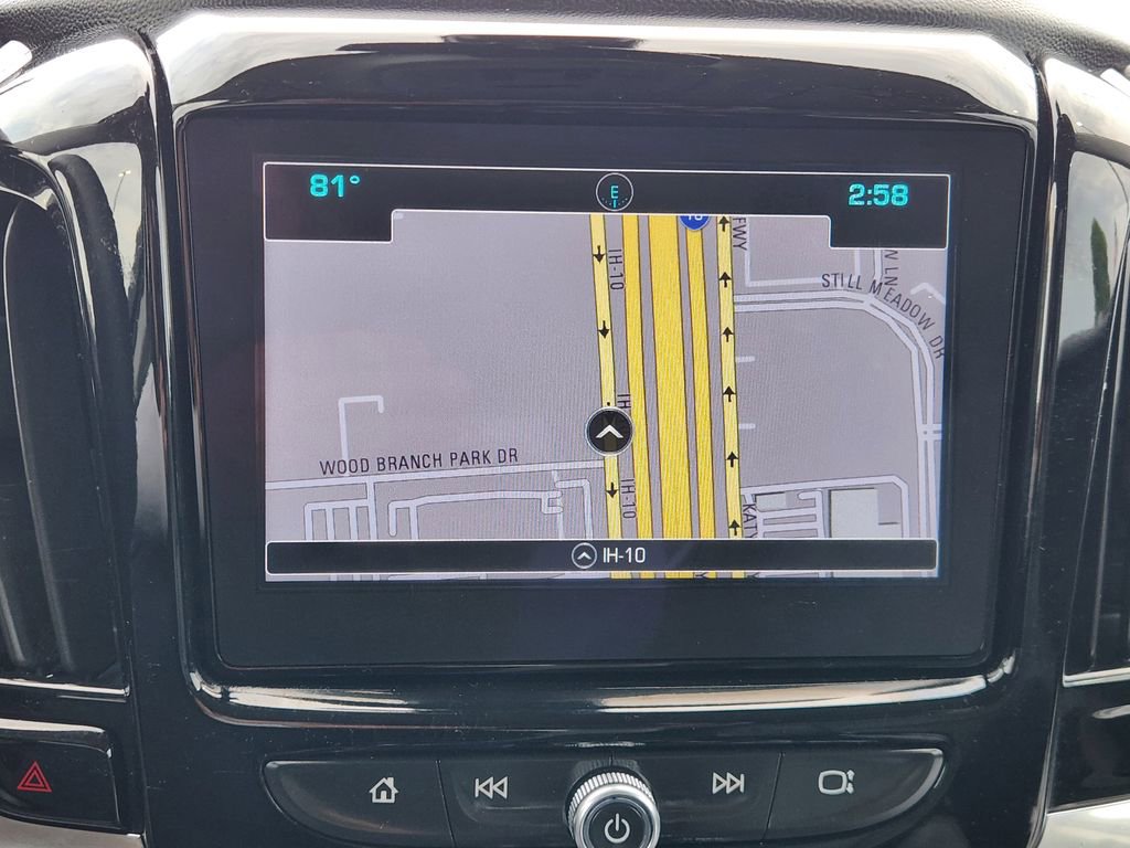 Used 2018 Chevrolet Traverse Premier w/ Driver Confidence II Package FWD image 16
