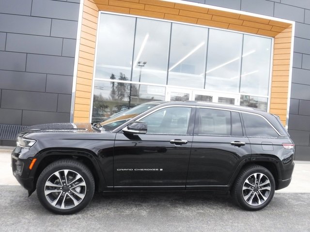 Certified 2022 Jeep Grand Cherokee Overland image 2