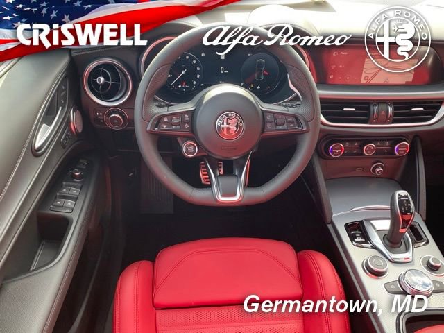New 2025 Alfa Romeo Stelvio Sprint image 46