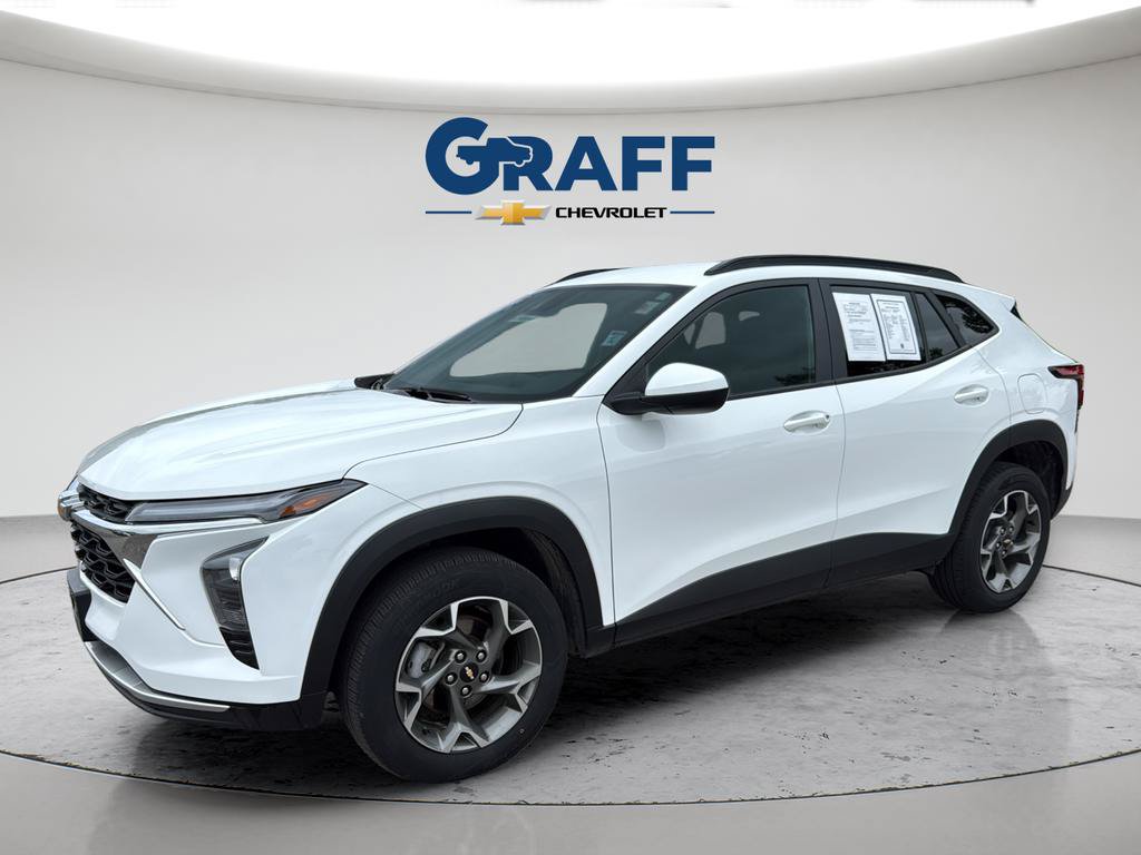 Used 2024 Chevrolet Trax LT FWD video 2
