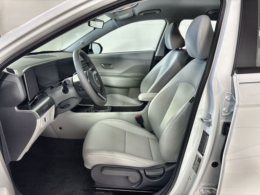 New 2026 Hyundai Kona SE FWD image 13