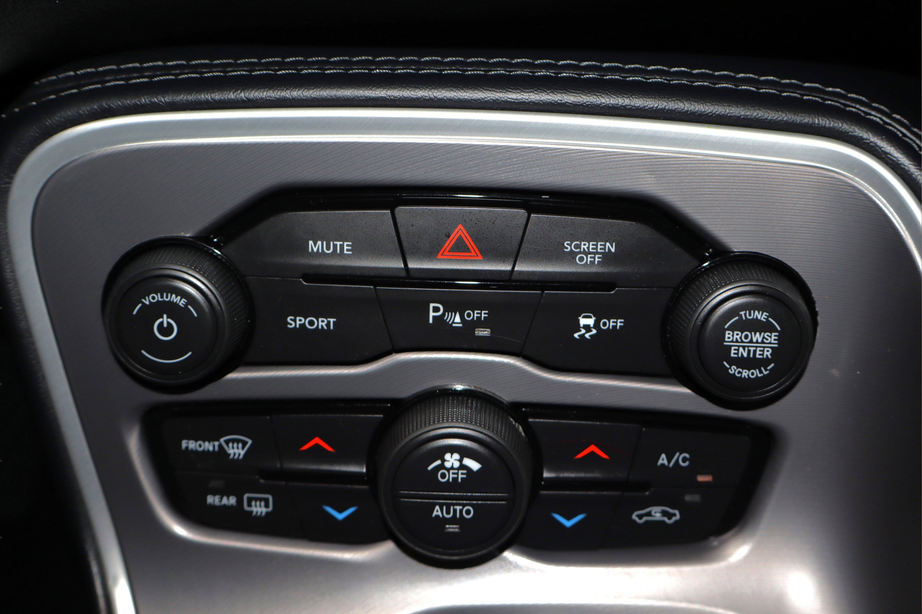 Used 2021 Dodge Challenger GT image 18