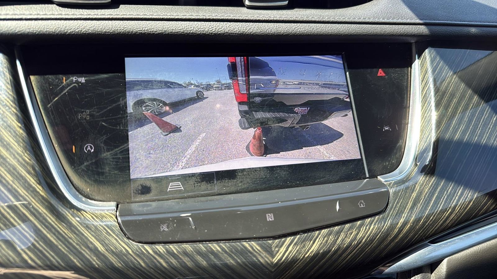 Used 2021 Cadillac XT6 Premium Luxury FWD image 17