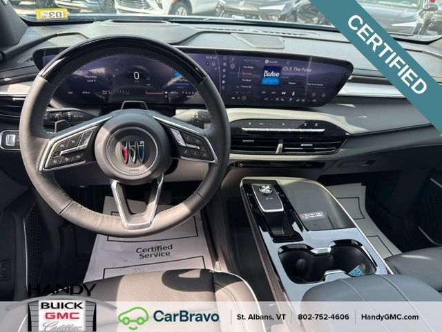 Certified 2026 Buick Enclave Avenir w/ Super Cruise Package AWD/4WD image 18
