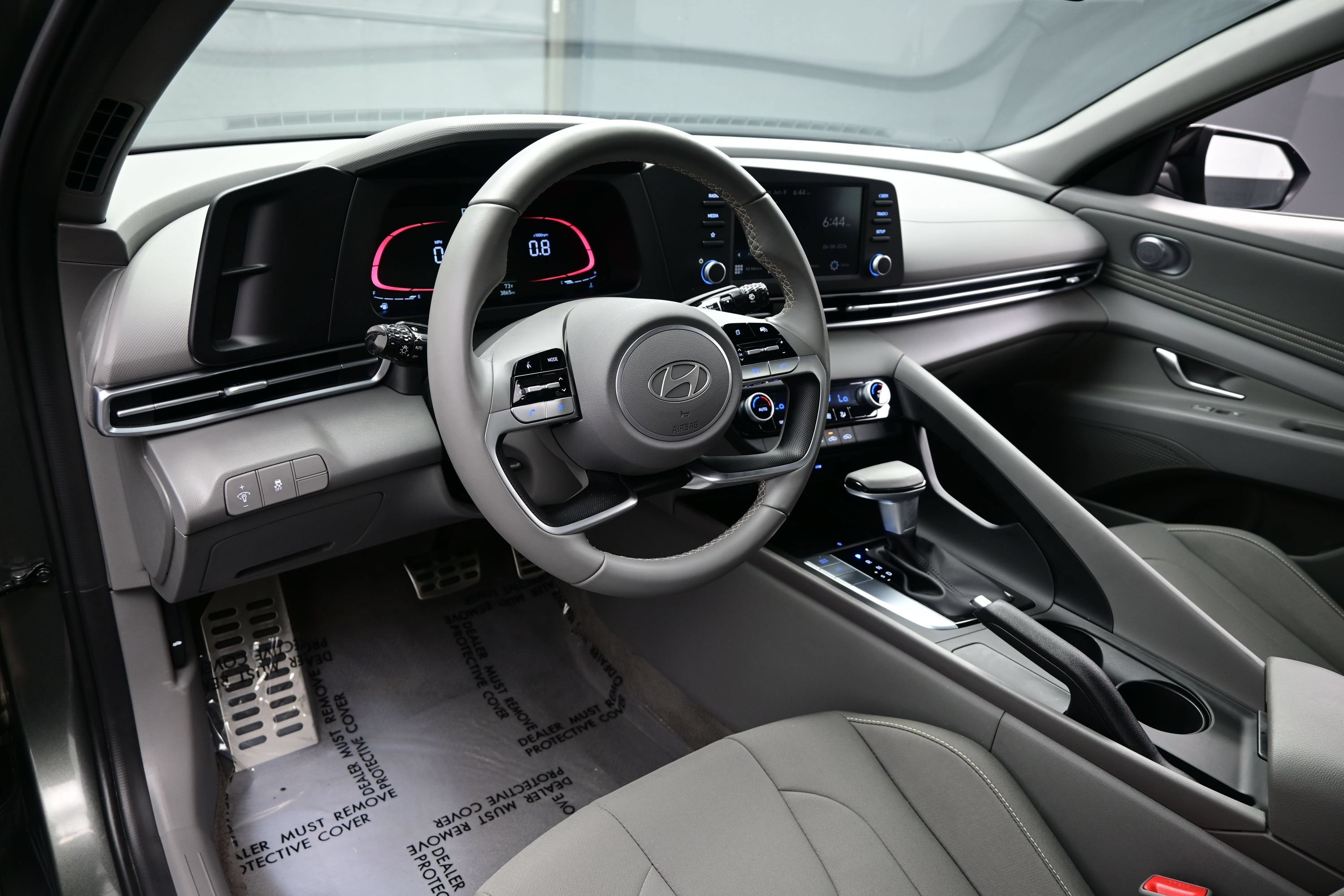 Certified 2025 Hyundai Elantra Sport FWD image 12