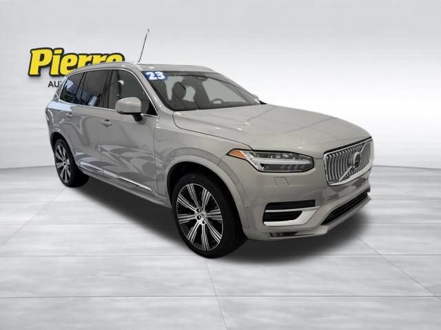 Used 2023 Volvo XC90 B6 Ultimate AWD/4WD image 7