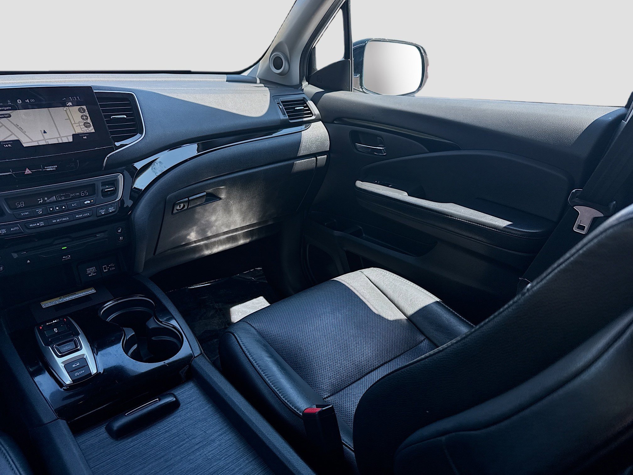 Used 2019 Honda Pilot Elite image 22