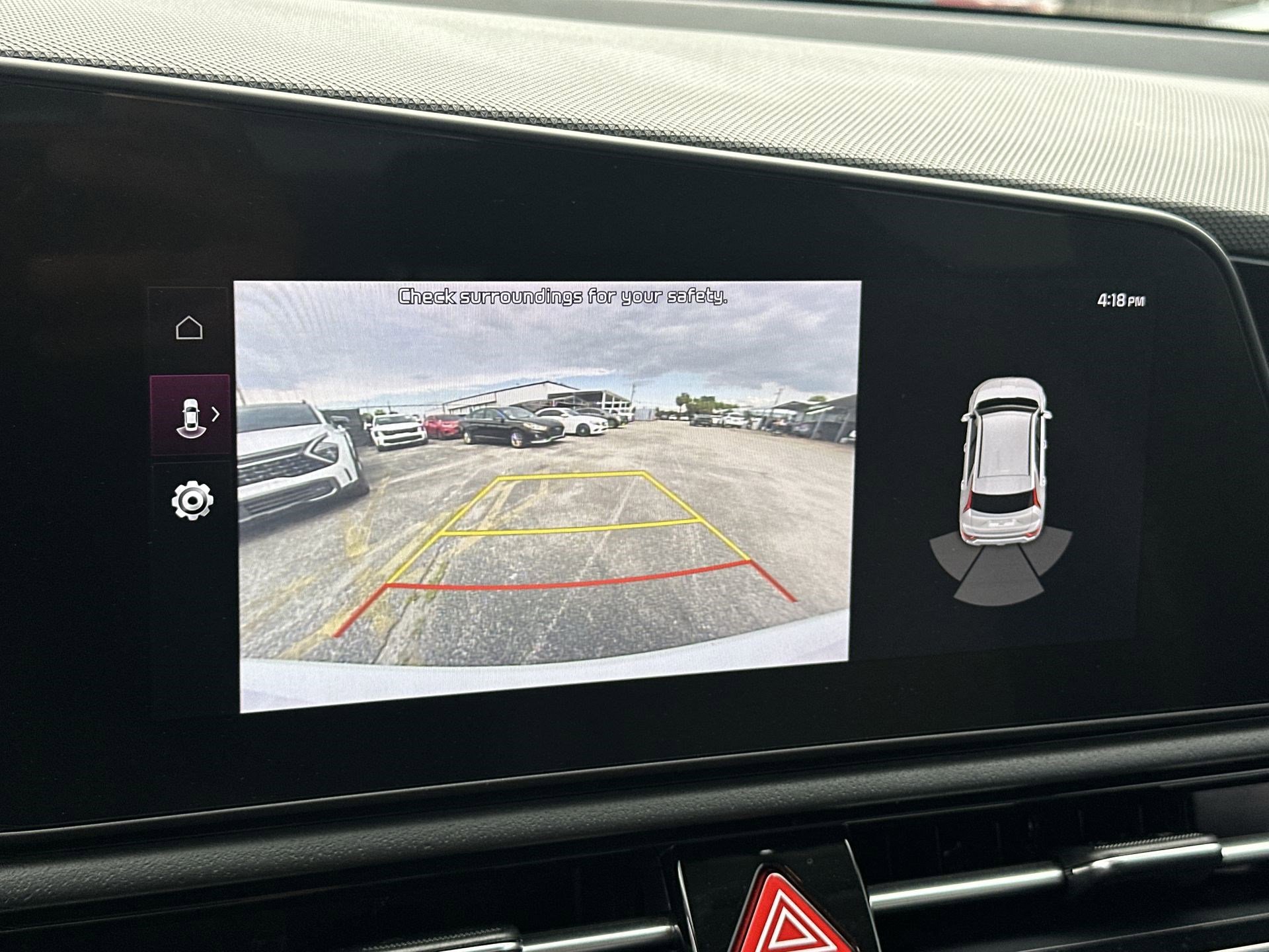 Used 2023 Kia Niro EX image 23