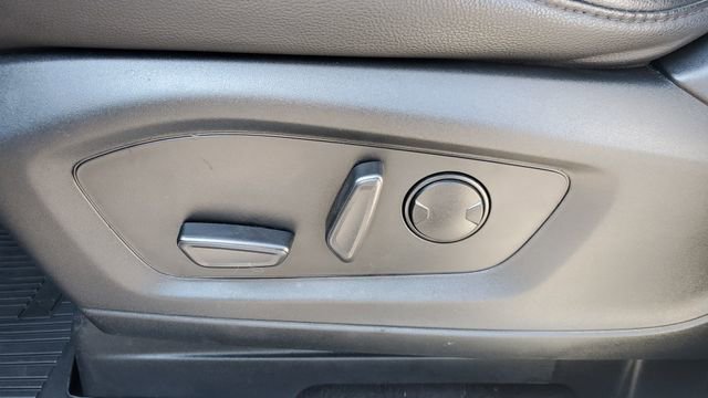 Used 2023 Ford Explorer ST-Line w/ Class IV Trailer Tow Package AWD/4WD image 23