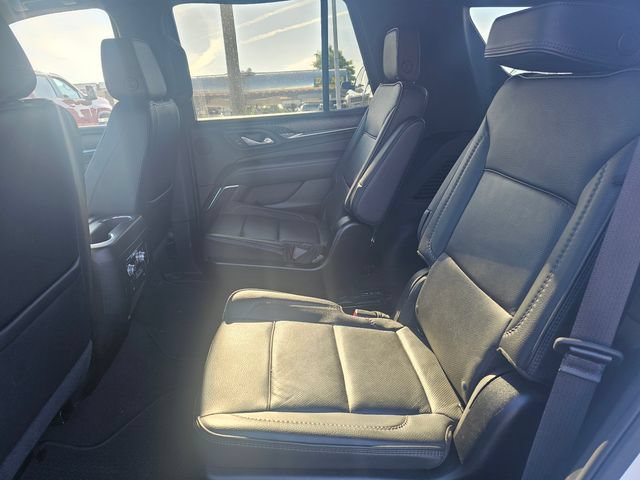 Used 2024 GMC Yukon Denali RWD image 19