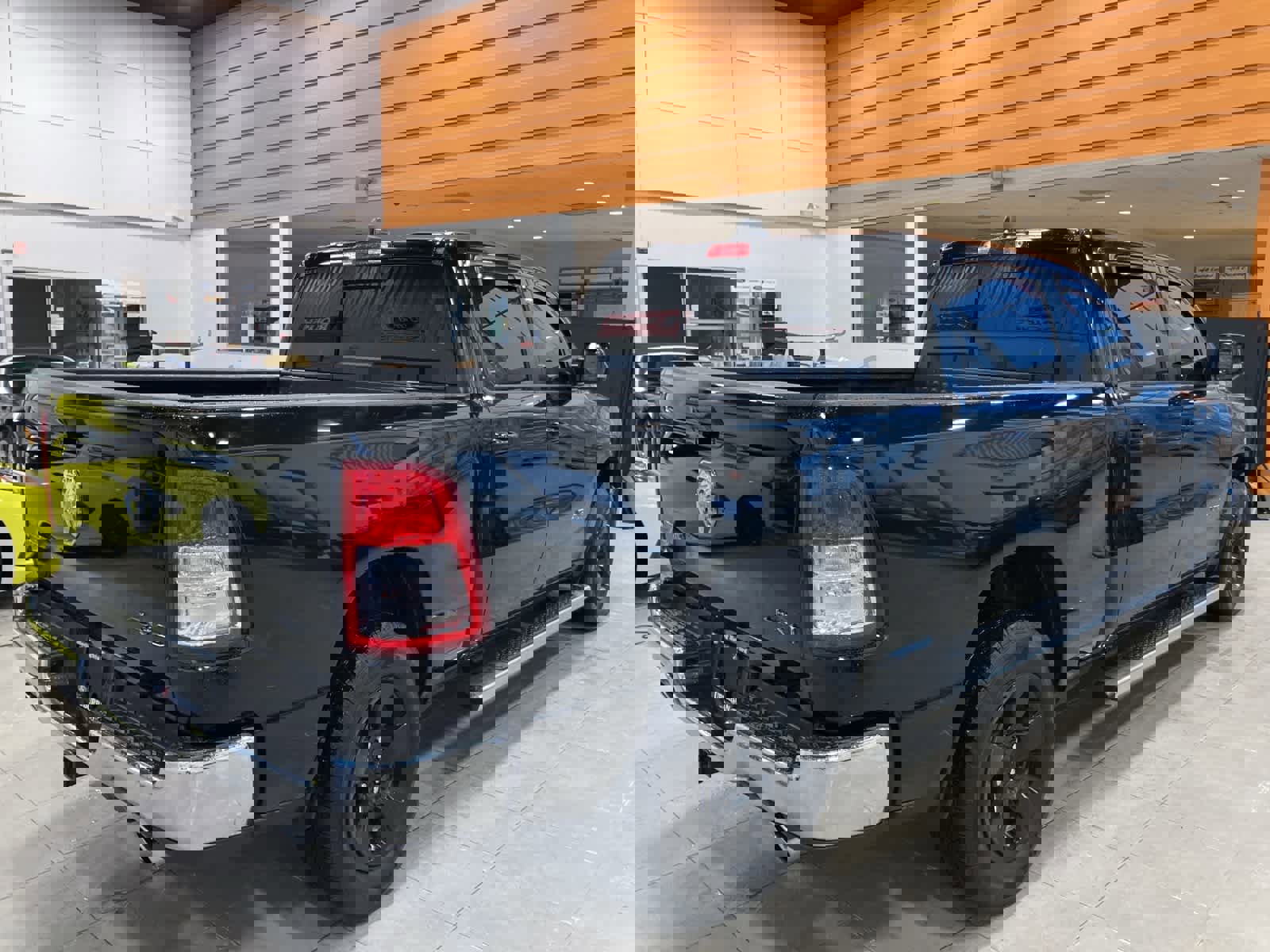 Used 2022 RAM 1500 Big Horn image 5