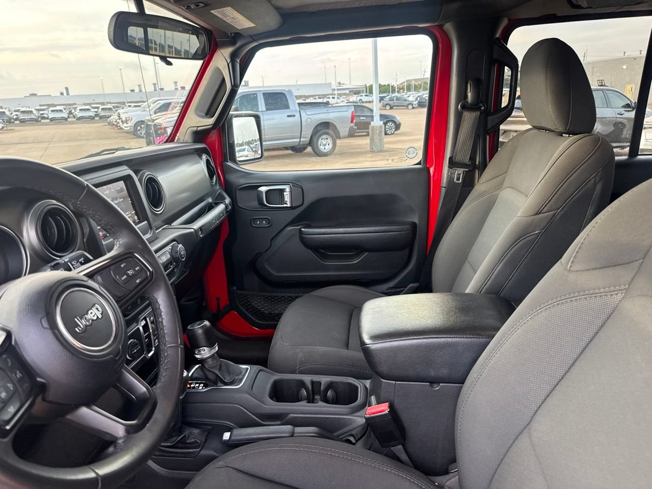 Used 2023 Jeep Wrangler Unlimited Sport AWD/4WD image 40