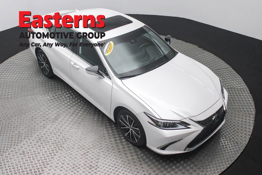 Used 2024 Lexus ES 250 w/ Premium Package AWD/4WD image 3
