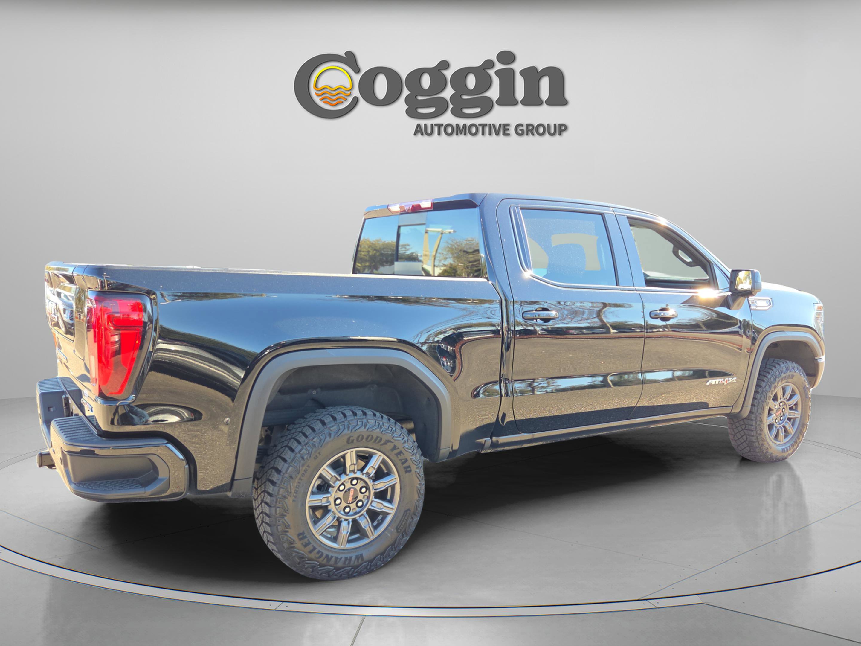 New 2026 GMC Sierra 1500 AT4X image 6