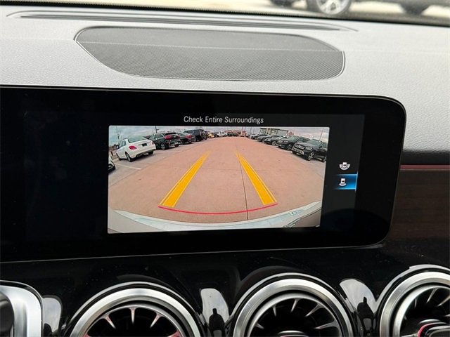 Certified 2022 Mercedes-Benz GLB 250 4MATIC image 23