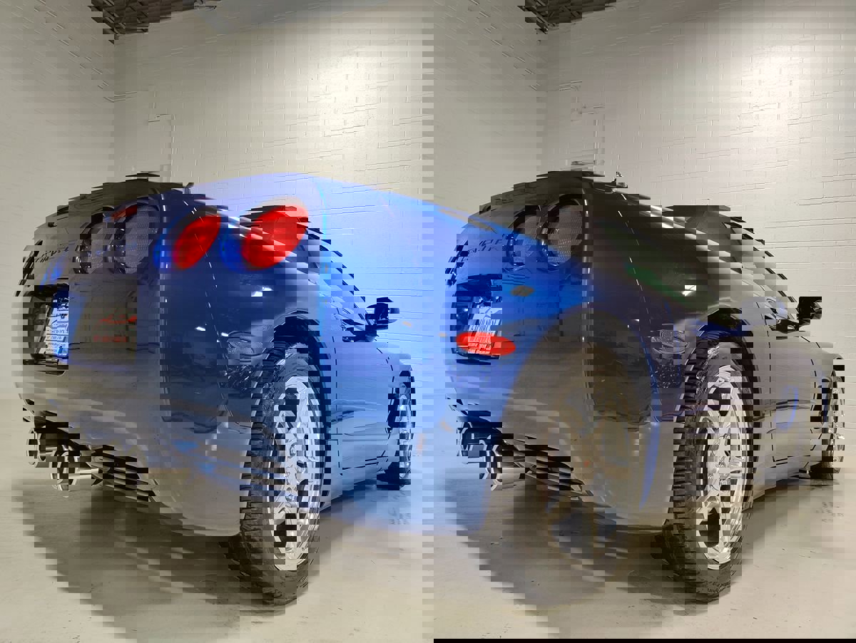 Used 2003 Chevrolet Corvette Convertible w/ Preferred Equipment Group1 image 8